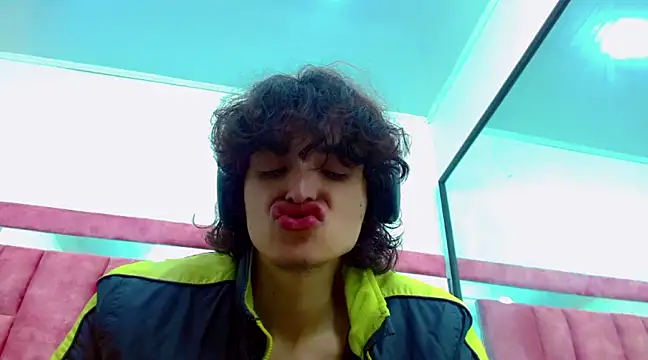 Sr BonnyEthan online show from 02-06-25, 01:43