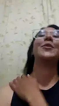 Snapshot of DaraBeckett chatting on 03-18-25, 12:14 DaraBeckett online show from 03-18-25, 12:14