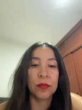 Snapshot of emely_sexx20 chatting on 03-18-26, 02:26 emely sexx20 online show from 03-18-26, 02:26