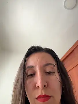 Snapshot of emely_sexx20 chatting on 03-20-26, 04:12 emely sexx20 online show from 03-20-26, 04:12