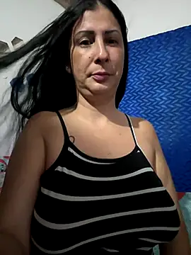 Snapshot of Angelicvill chatting on 09-16-25, 10:16 Angelicvill online show from 09-16-25, 10:16