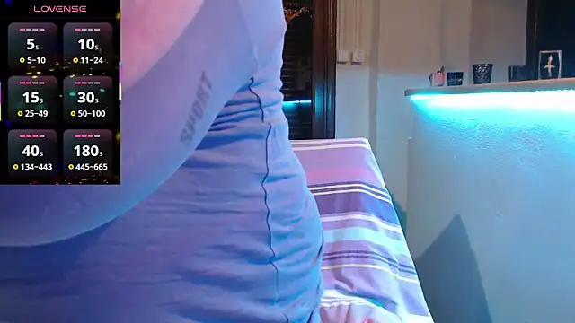 JennaDeluxe online show from 05-01-26, 06:12