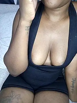 Mayah19 online show from 09-30-25, 07:52