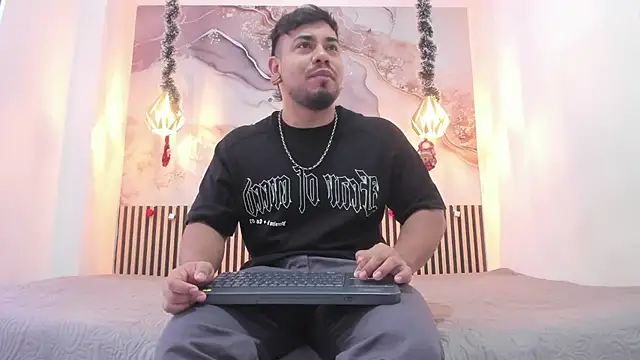 BrianMalonee online show from 12-22-25, 12:02