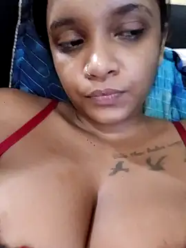 Snapshot of Indianqueen03 chatting on 03-10-26, 09:53 Indianqueen03 online show from 03-10-26, 09:53