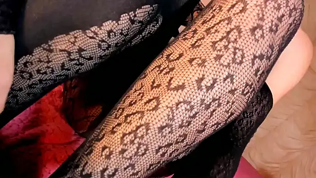 ChanellCastilla online show from 10-12-25, 08:13