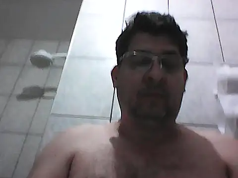 karatecobrakay2012 online show from 08-06-26, 10:28