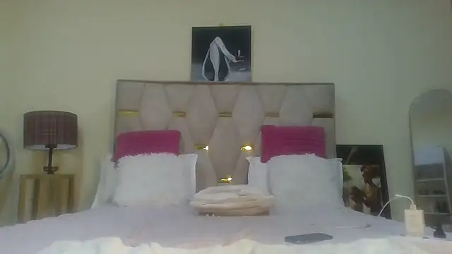 Fine assie online show from 03-09-25, 02:54