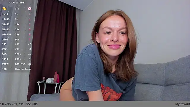 Snapshot of CandyAir chatting on 03-09-26, 08:13 CandyAir online show from 03-09-26, 08:13