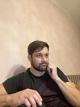 MaeltraJoy online show from 10-17-25, 03:03