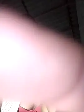Snapshot of Sexygarl1024 chatting on 12-02-24, 12:30 Sexygarl1024 online show from 12-02-24, 12:30