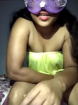 Snapshot of Sexygarl1024 chatting on 03-11-25, 01:48 Sexygarl1024 online show from 03-11-25, 01:48
