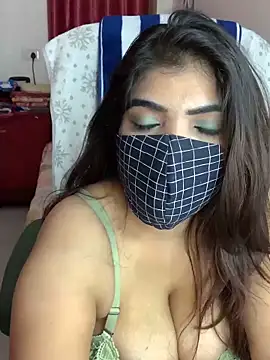 Snapshot of Fantastic_ruby chatting on 02-22-25, 09:48 Fantastic ruby online show from 02-22-25, 09:48