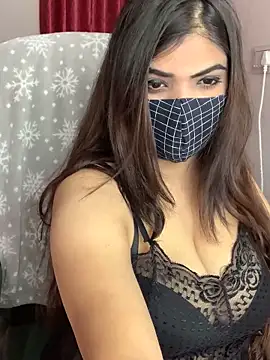 Snapshot of Fantastic_ruby chatting on 03-23-25, 12:58 Fantastic ruby online show from 03-23-25, 12:58