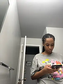 Your Paris online show from 02-26-25, 02:36