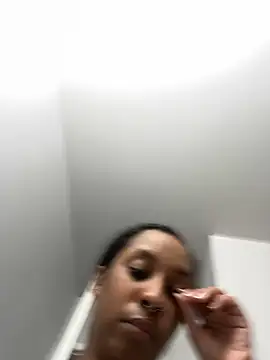 Your Paris online show from 03-15-25, 04:43