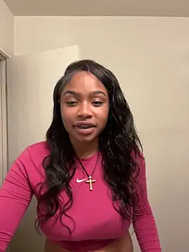 Snapshot of skylarrylee chatting on 11-01-25, 12:18 skylarrylee online show from 11-01-25, 12:18