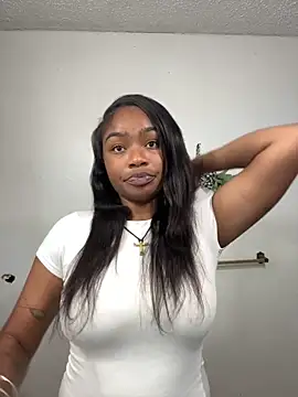 Snapshot of skylarrylee chatting on 11-03-25, 07:53 skylarrylee online show from 11-03-25, 07:53