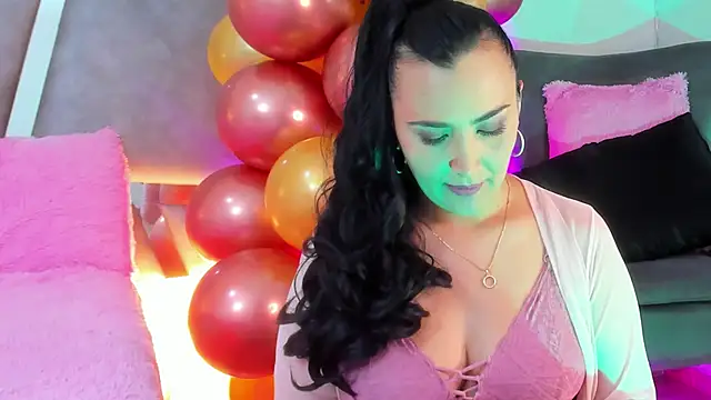 Evangeline Taylorr online show from 01-03-25, 06:46