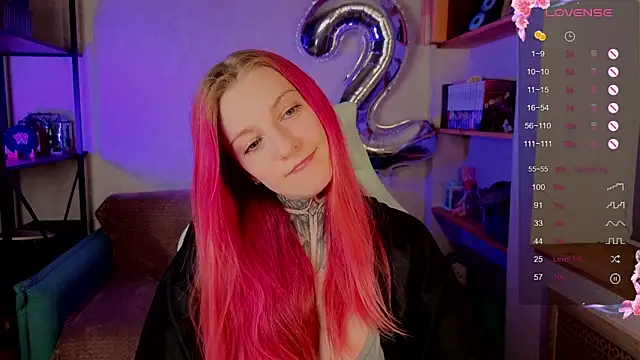 Roxy      online show from 10-23-25, 09:13