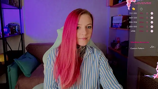 Roxy      online show from 10-25-25, 08:58