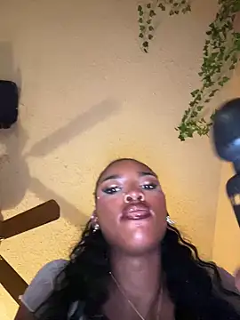 Snapshot of magicalc00ch chatting on 02-22-25, 12:49 magicalc00ch online show from 02-22-25, 12:49