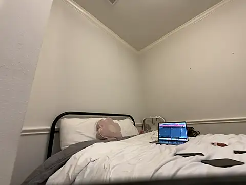 magicalc00ch online show from 05-18-26, 02:07