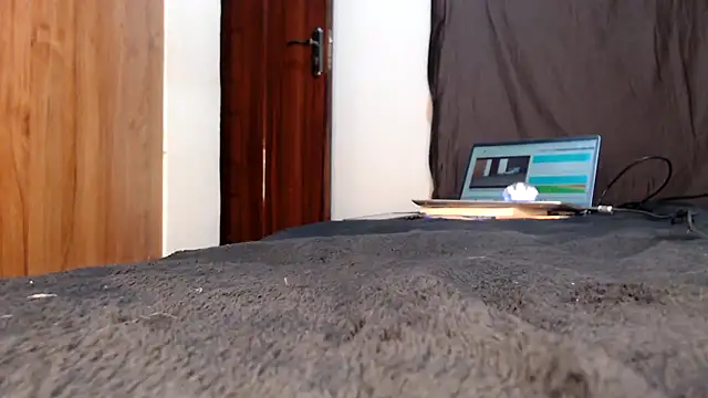 wetpussy ebony online show from 06-09-26, 07:31