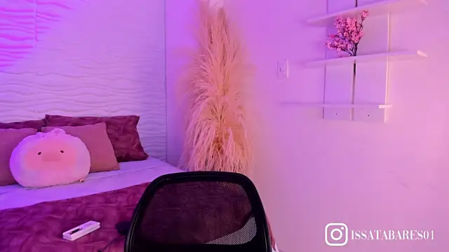 Snapshot of IsabelleFoxx_ chatting on 05-29-26, 10:30 IsabelleFoxx online show from 05-29-26, 10:30
