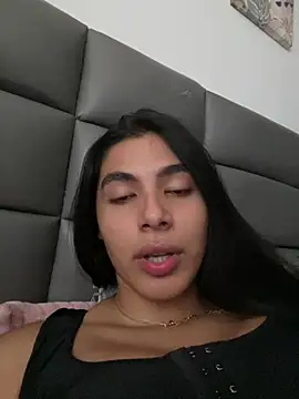 Snapshot of IsabelleFoxx_ chatting on 07-03-26, 06:25 IsabelleFoxx online show from 07-03-26, 06:25