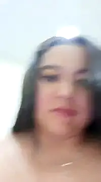 Snapshot of Cristal__04 chatting on 12-17-24, 01:29 Cristal 04 online show from 12-17-24, 01:29