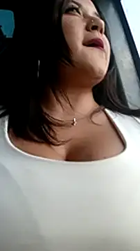 Snapshot of Cristal__04 chatting on 01-10-25, 10:25 Cristal 04 online show from 01-10-25, 10:25