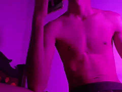isaaclatino online show from 01-05-25, 03:53