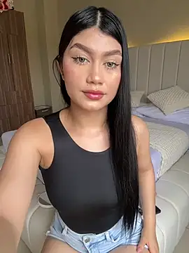 EmmaMartiinez online show from 05-02-26, 07:30