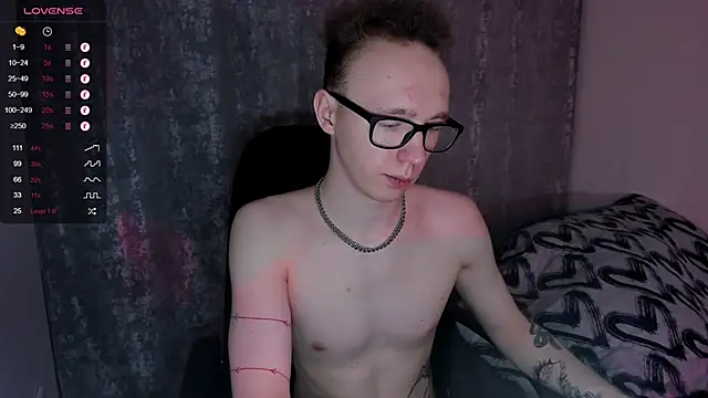 Alex silents online show from 01-15-25, 01:52