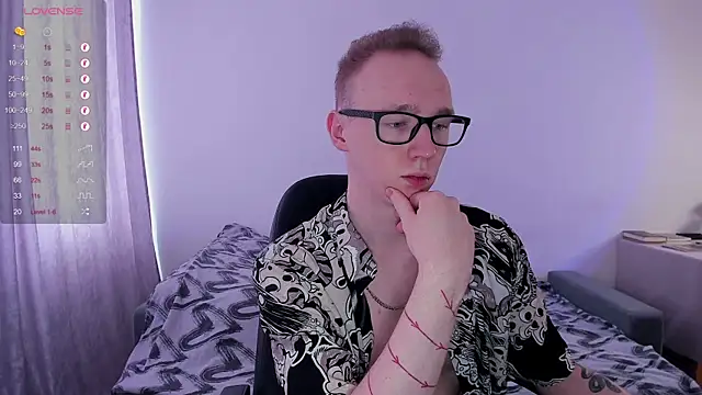 Alex silents online show from 03-11-25, 10:07