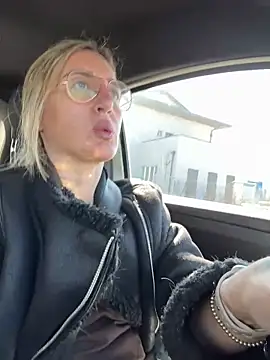 Snapshot of casalinga88 chatting on 03-05-25, 11:38 casalinga88 online show from 03-05-25, 11:38