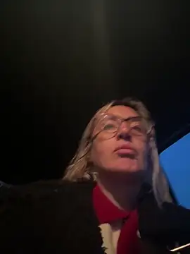 Snapshot of casalinga88 chatting on 03-11-25, 05:35 casalinga88 online show from 03-11-25, 05:35