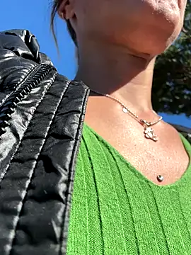 Snapshot of casalinga88 chatting on 10-08-25, 11:19 casalinga88 online show from 10-08-25, 11:19