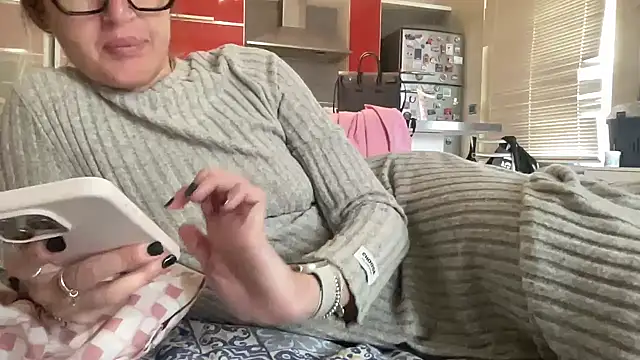 Snapshot of casalinga88 chatting on 10-26-25, 09:26 casalinga88 online show from 10-26-25, 09:26