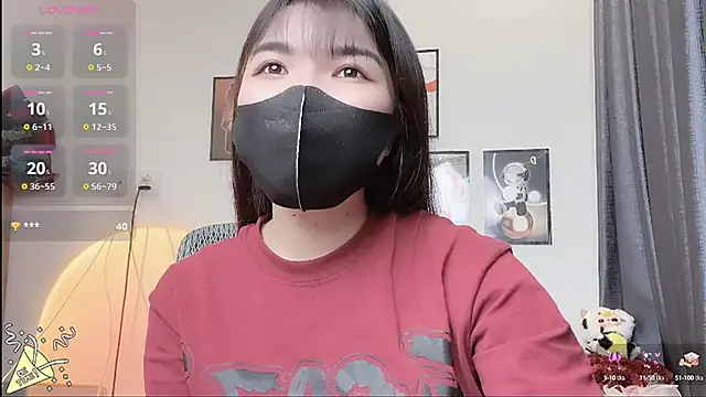 Snapshot of Berrysweet_68 chatting on 02-23-25, 04:24 Berrysweet 68 online show from 02-23-25, 04:24