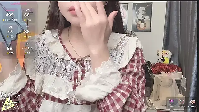 Snapshot of Berrysweet_68 chatting on 02-24-25, 07:33 Berrysweet 68 online show from 02-24-25, 07:33