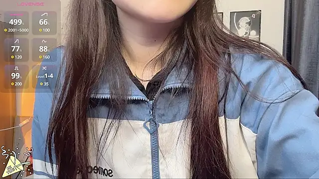 Snapshot of Berrysweet_68 chatting on 02-27-25, 07:23 Berrysweet 68 online show from 02-27-25, 07:23