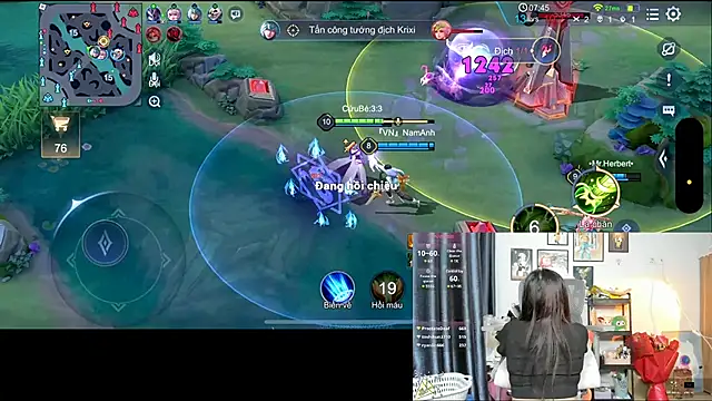 Snapshot of Berrysweet_68 chatting on 02-28-25, 08:07 Berrysweet 68 online show from 02-28-25, 08:07