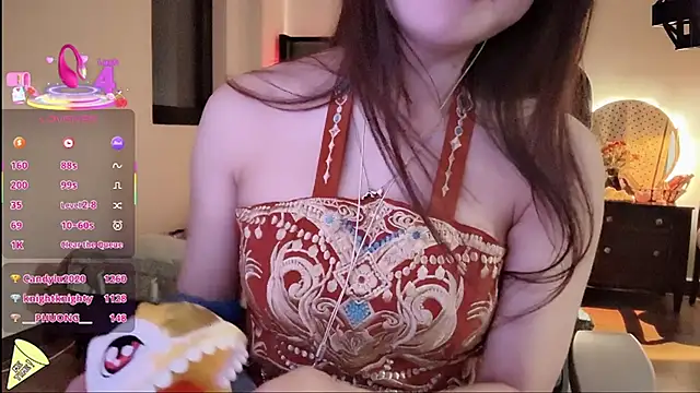 Snapshot of Berrysweet_68 chatting on 10-06-25, 05:54 Berrysweet 68 online show from 10-06-25, 05:54