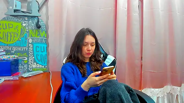 Adela Vetta online show from 01-15-25, 08:05