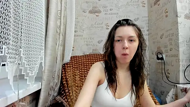 Adela Vetta online show from 03-07-25, 07:38