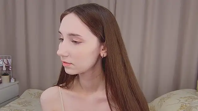 Snapshot of lezyliza chatting on 12-30-24, 01:25 lezyliza online show from 12-30-24, 01:25