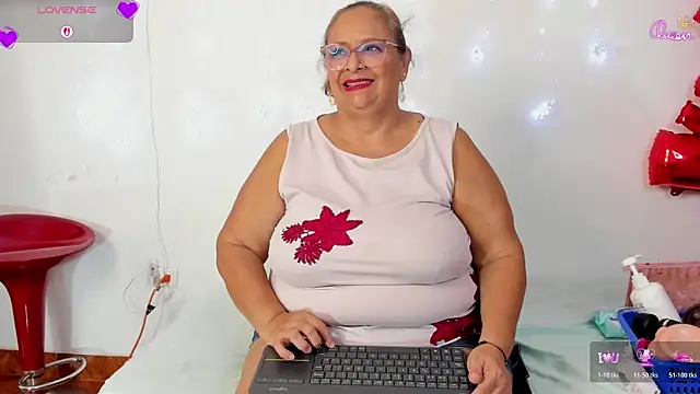BBW salome online show from 06-16-26, 07:49