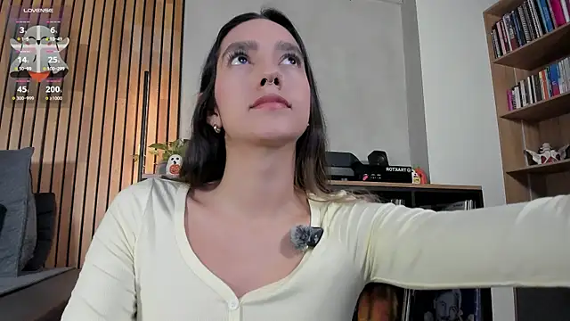 honeyhot69   online show from 10-14-25, 11:00